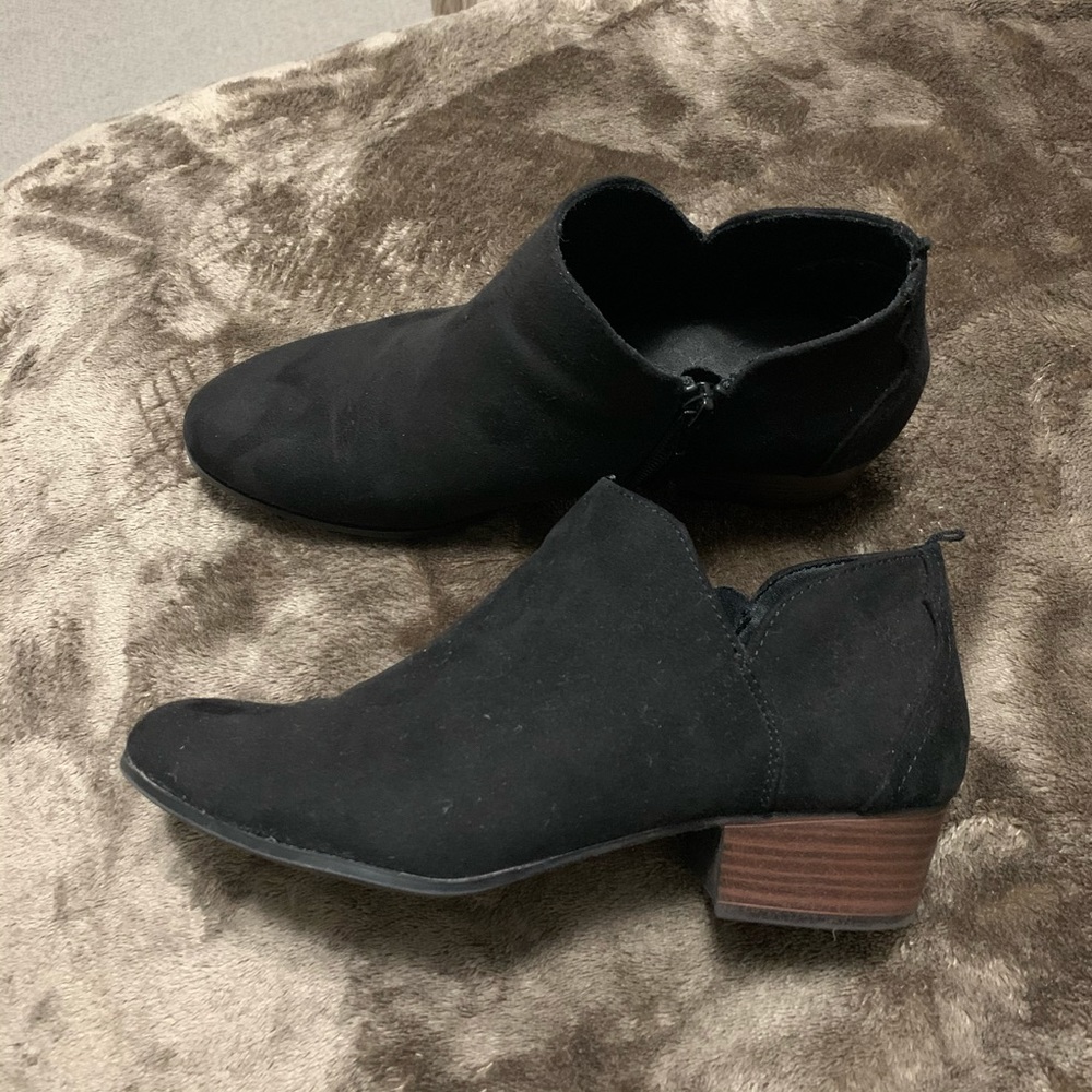 Old navy ankle booties
